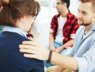 Comment rassurer une femme qui doute ?